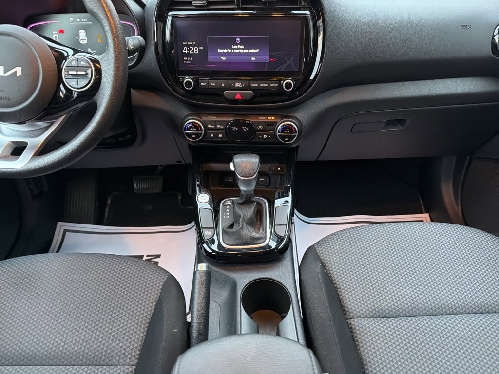 Certified 2023 Kia Soul S image 28
