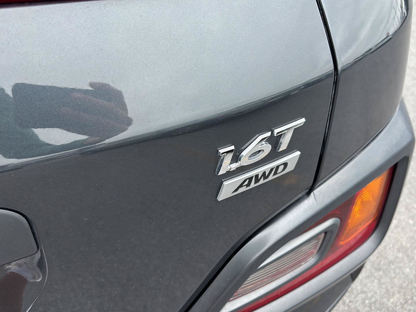 Used 2018 Hyundai Kona Limited AWD/4WD image 12