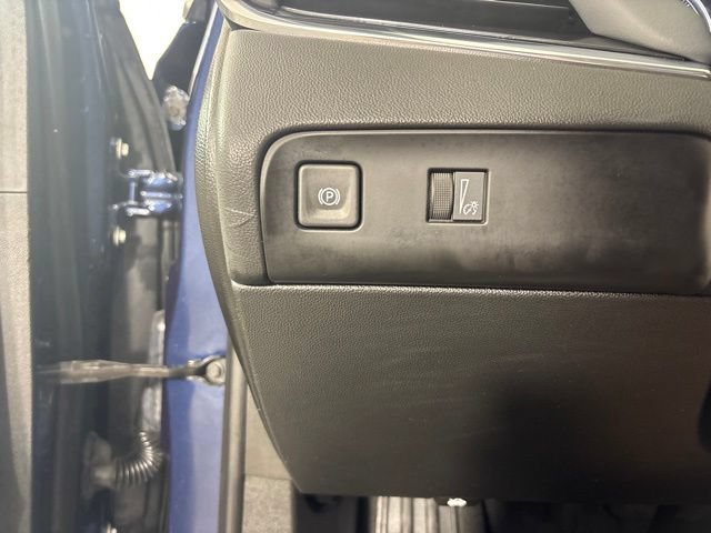 Used 2023 Buick Enclave Essence w/ Experience Buick Package AWD/4WD image 14