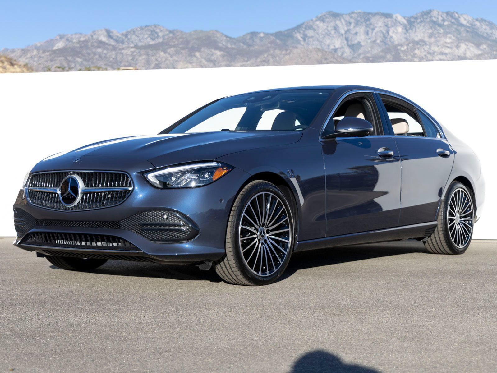 New 2026 Mercedes-Benz C 300 Sedan image 2