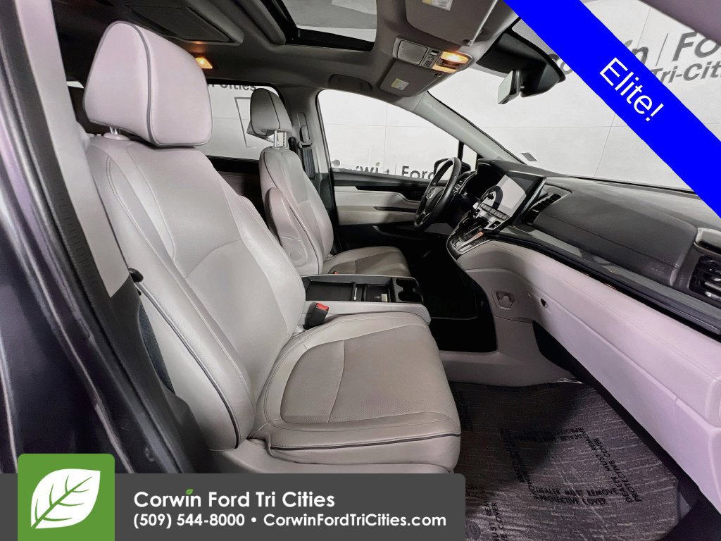 Used 2023 Honda Odyssey Elite image 17