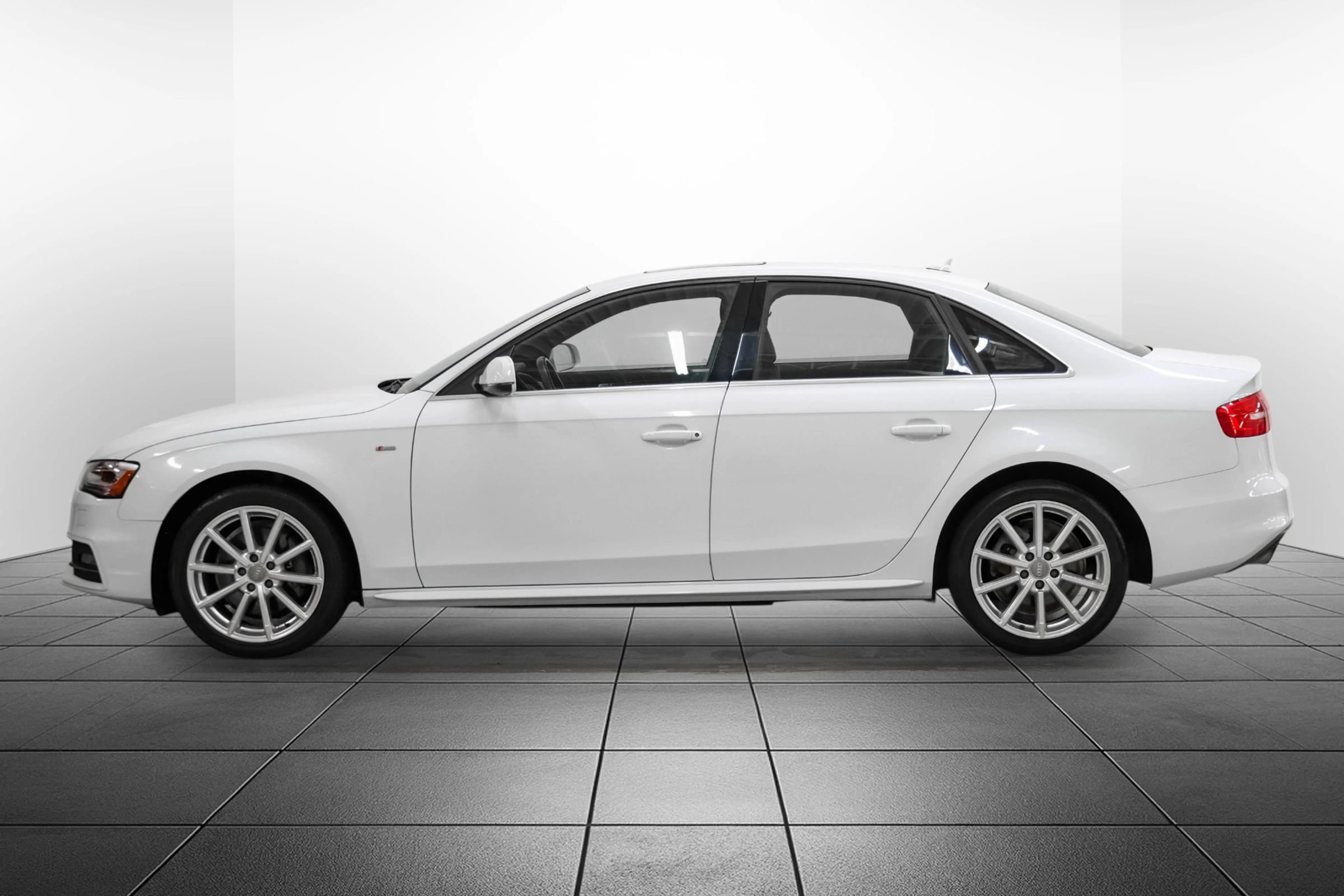 Used 2016 Audi A4 2.0T Premium w/ Convenience Plus Package AWD/4WD image 12