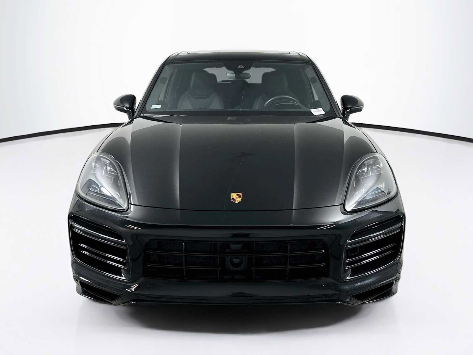 Certified 2023 Porsche Cayenne Turbo AWD/4WD image 6