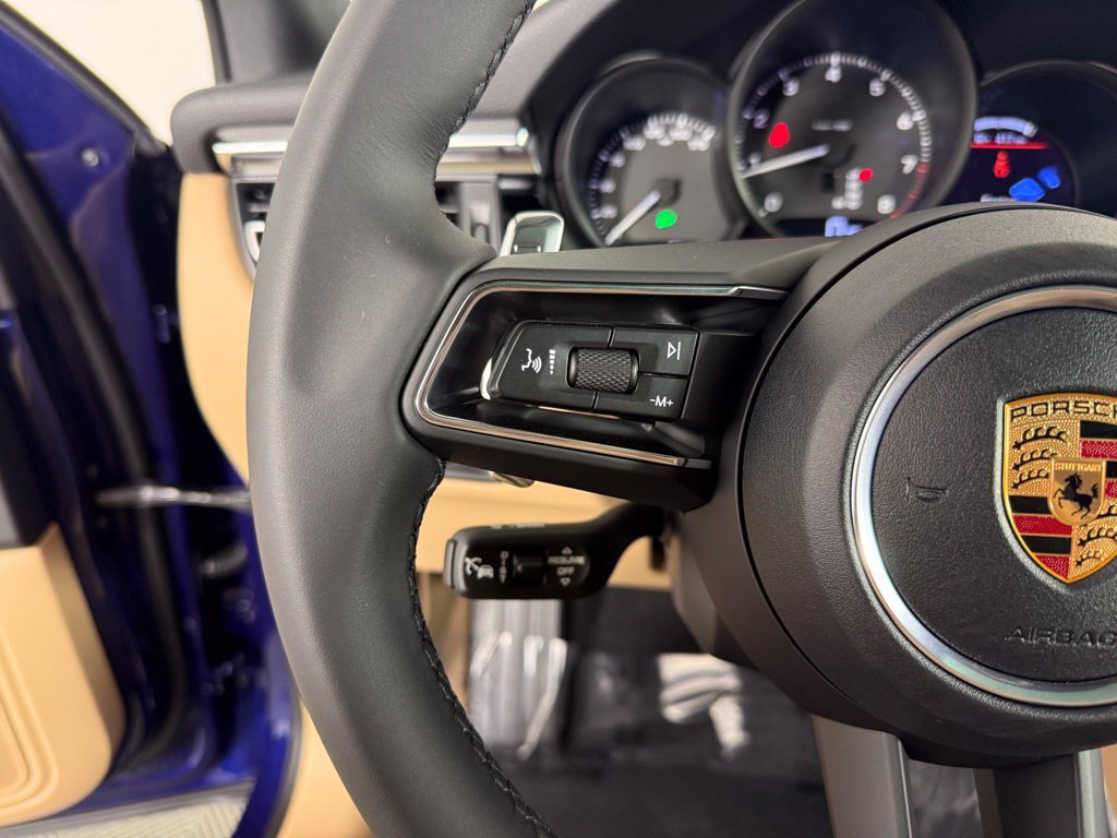 New 2026 Porsche Macan AWD/4WD image 29