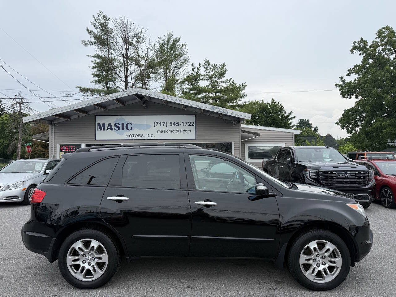 Used 2009 Acura MDX w/ Technology Package AWD/4WD image 3