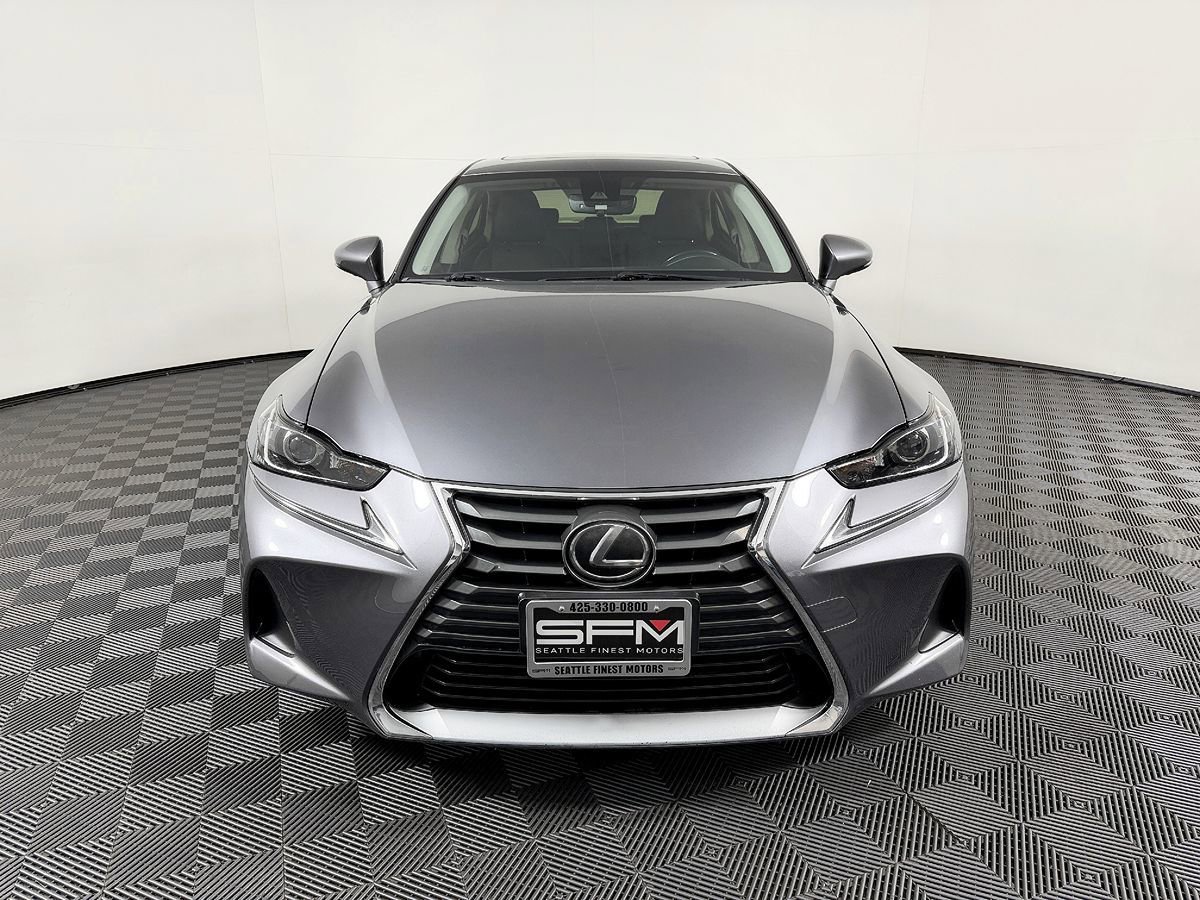Used 2017 Lexus IS 300 AWD w/ Navigation System Package image 4
