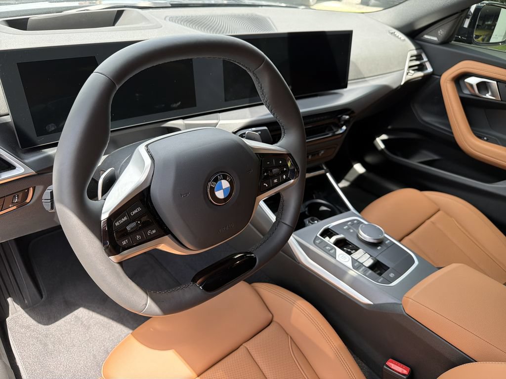 Used 2025 BMW 230i Coupe w/ Premium Package RWD image 16