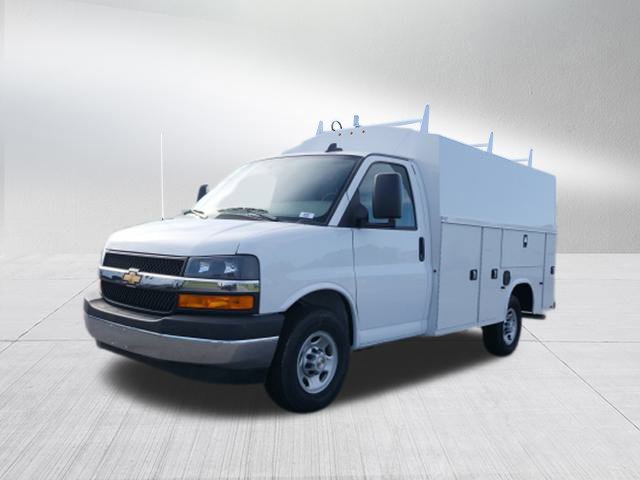 New 2025 Chevrolet Express 3500 w/ Power Convenience Package image 7