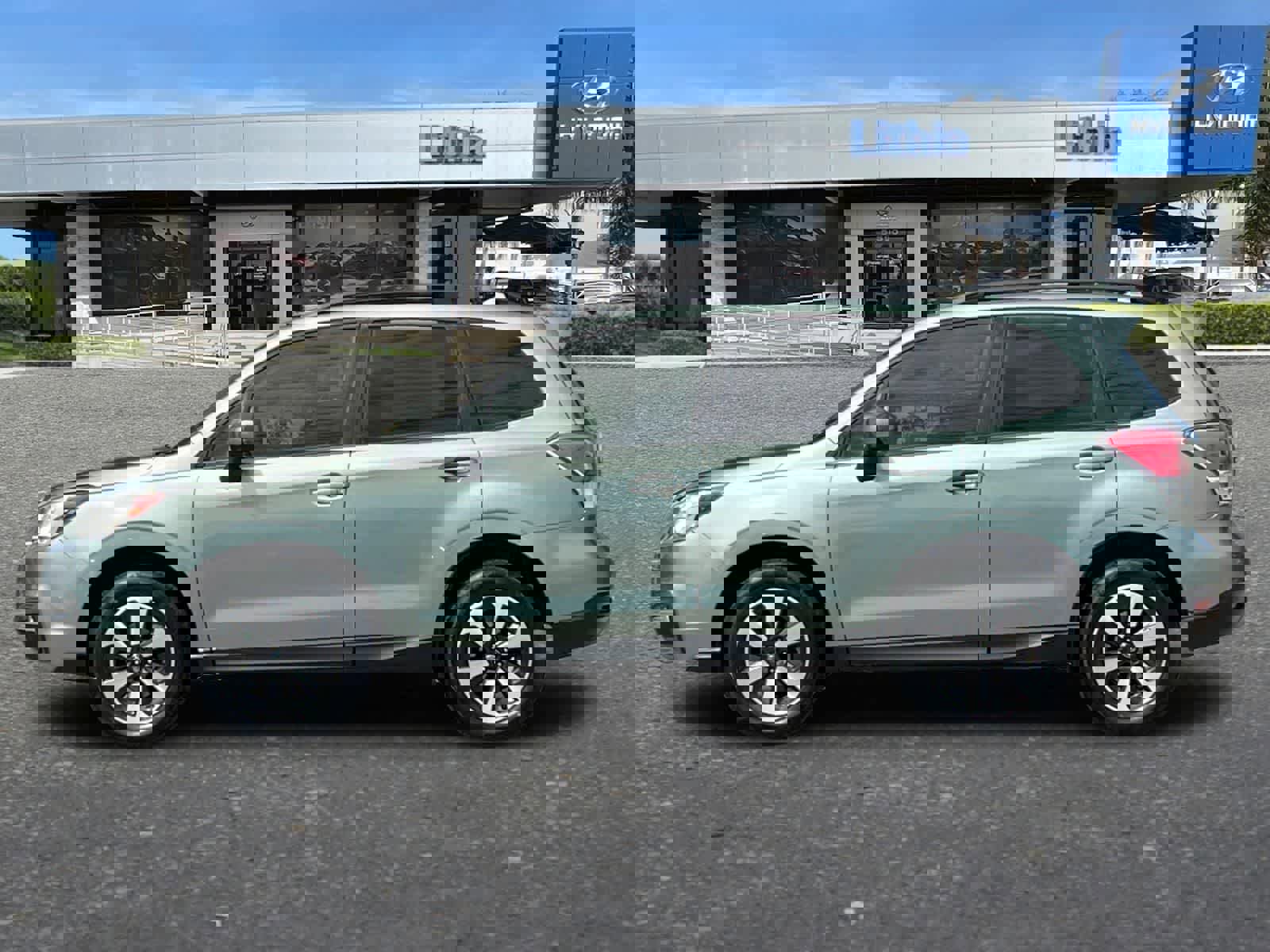 Used 2017 Subaru Forester 2.5i Premium w/ Popular Package #2A image 6