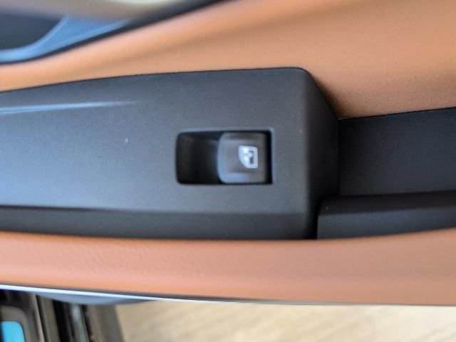 New 2026 BMW 330i xDrive Sedan image 28