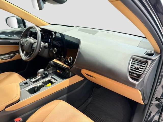 Used 2024 Lexus NX 350h AWD image 25
