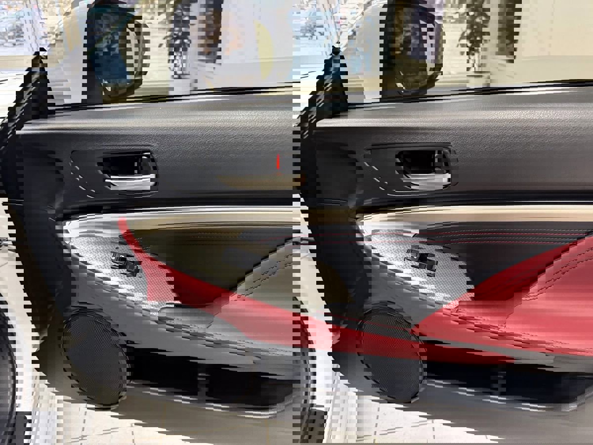 Used 2015 Lexus RC 350 AWD w/ Navigation System Package image 19