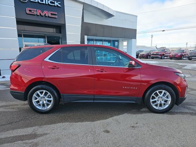 Used 2024 Chevrolet Equinox LT image 30