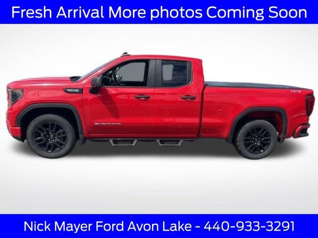 Used 2023 GMC Sierra 1500 Pro w/ Graphite Edition AWD/4WD image 3