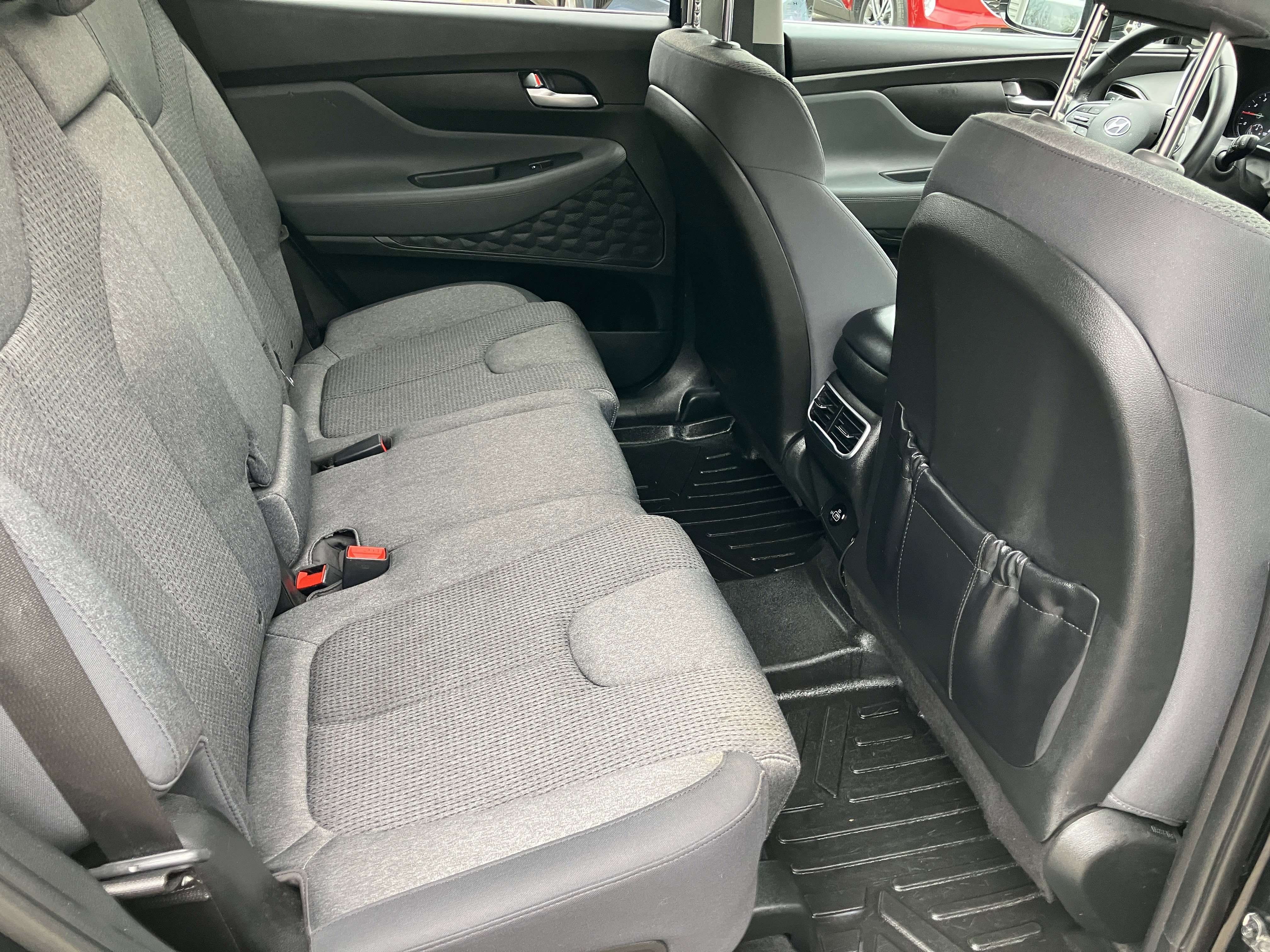 Used 2023 Hyundai Santa Fe SEL w/ Cargo Package AWD/4WD image 16