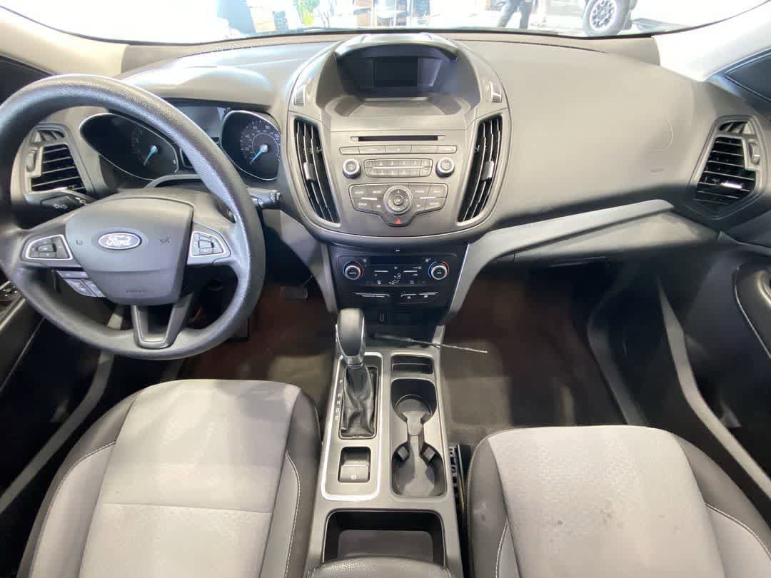 Used 2018 Ford Escape SE image 23