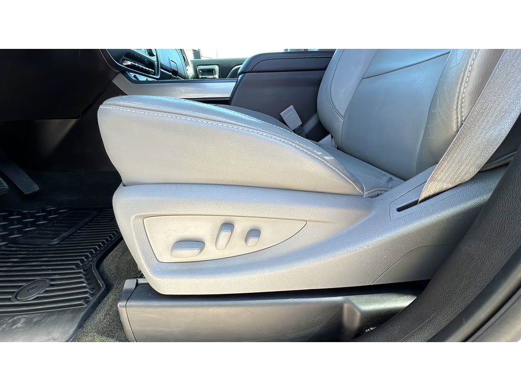 Certified 2015 Chevrolet Silverado 3500 LTZ w/ Duramax Plus Package AWD/4WD image 25