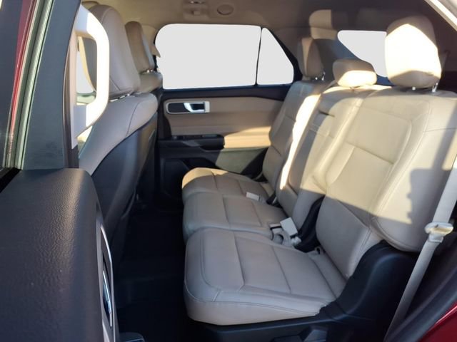 Used 2020 Ford Explorer XLT w/ Equipment Group 202A image 19
