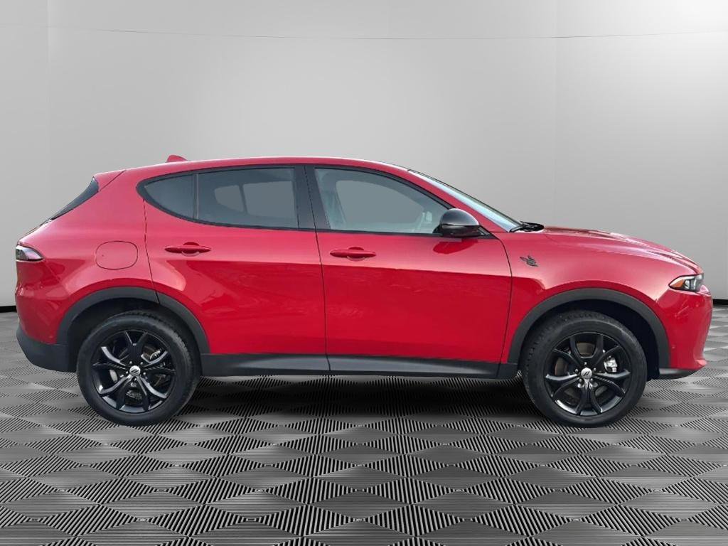 Used 2023 Dodge Hornet GT Plus w/ Tech Pack Plus w/o Parking image 6