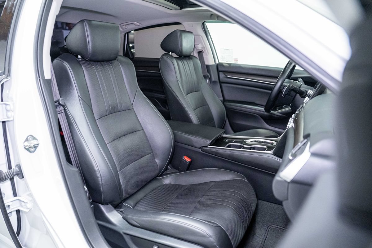 Used 2019 Honda Accord Touring image 20