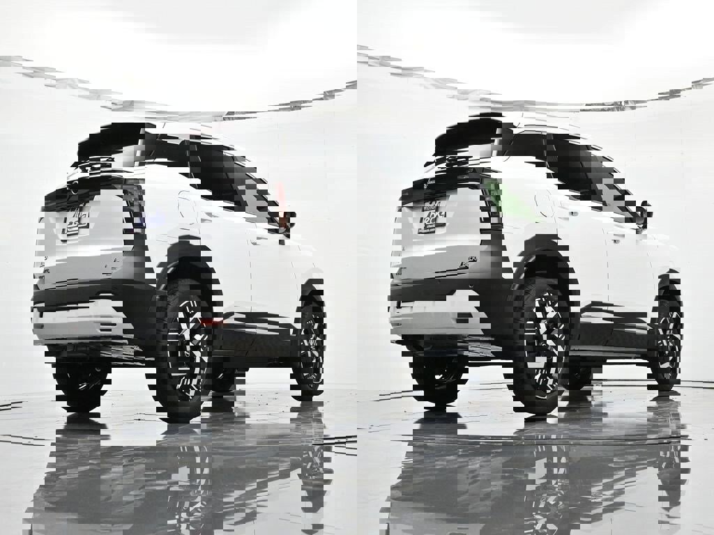 New 2026 Nissan Kicks SV image 40