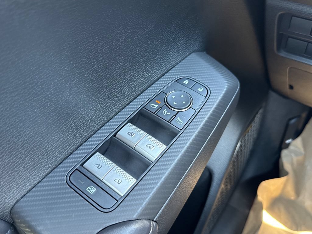 New 2026 Mitsubishi Outlander SEL FWD image 37