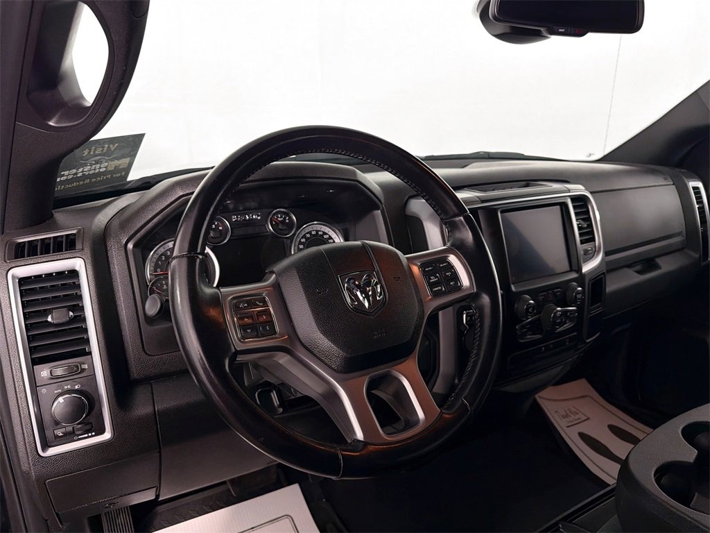 Used 2022 RAM 1500 Classic Warlock image 9