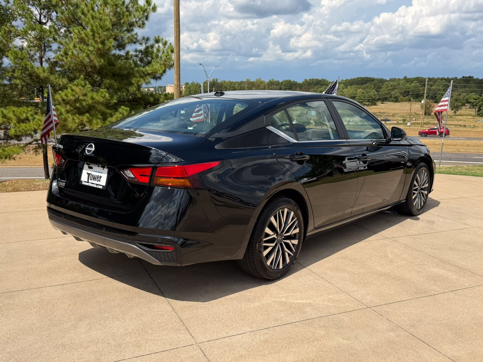 Used 2026 Nissan Altima 2.5 SV FWD image 6