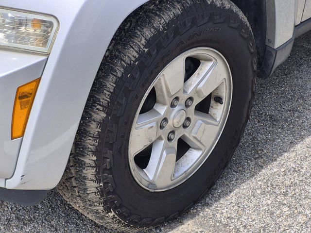 Used 2012 Jeep Liberty Sport w/ Popular Equipment Group AWD/4WD image 8