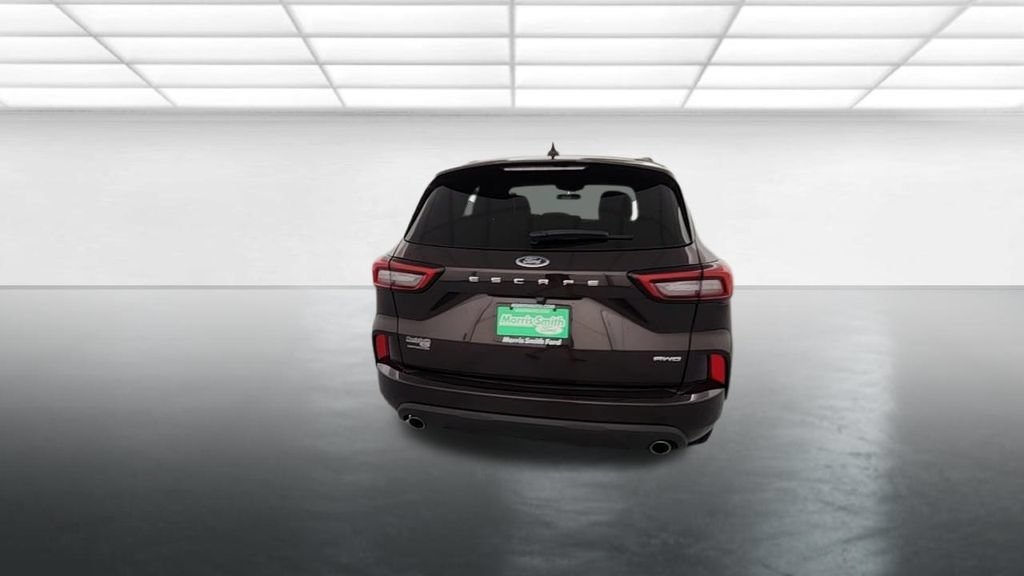 Used 2023 Ford Escape ST-Line AWD/4WD image 7