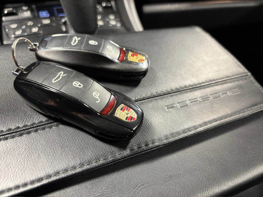 Used 2012 Porsche 911 Carrera S image 23