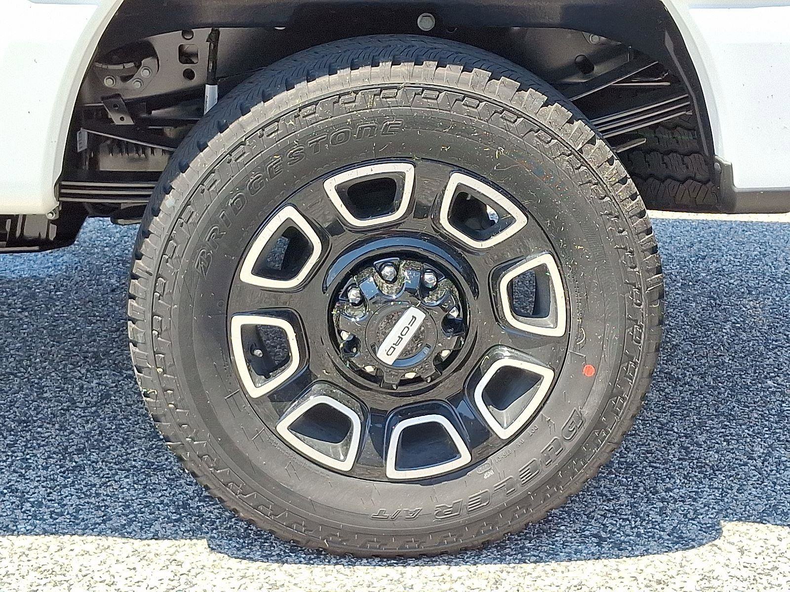 New 2025 Ford F350 Platinum image 5