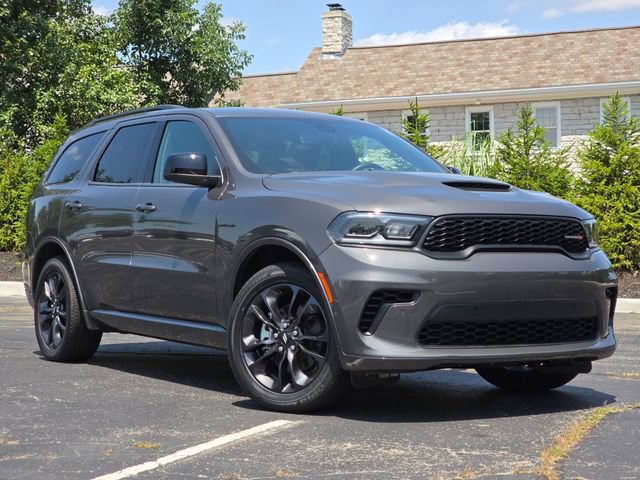 Used 2025 Dodge Durango R/T w/ Blacktop Package AWD/4WD image 2