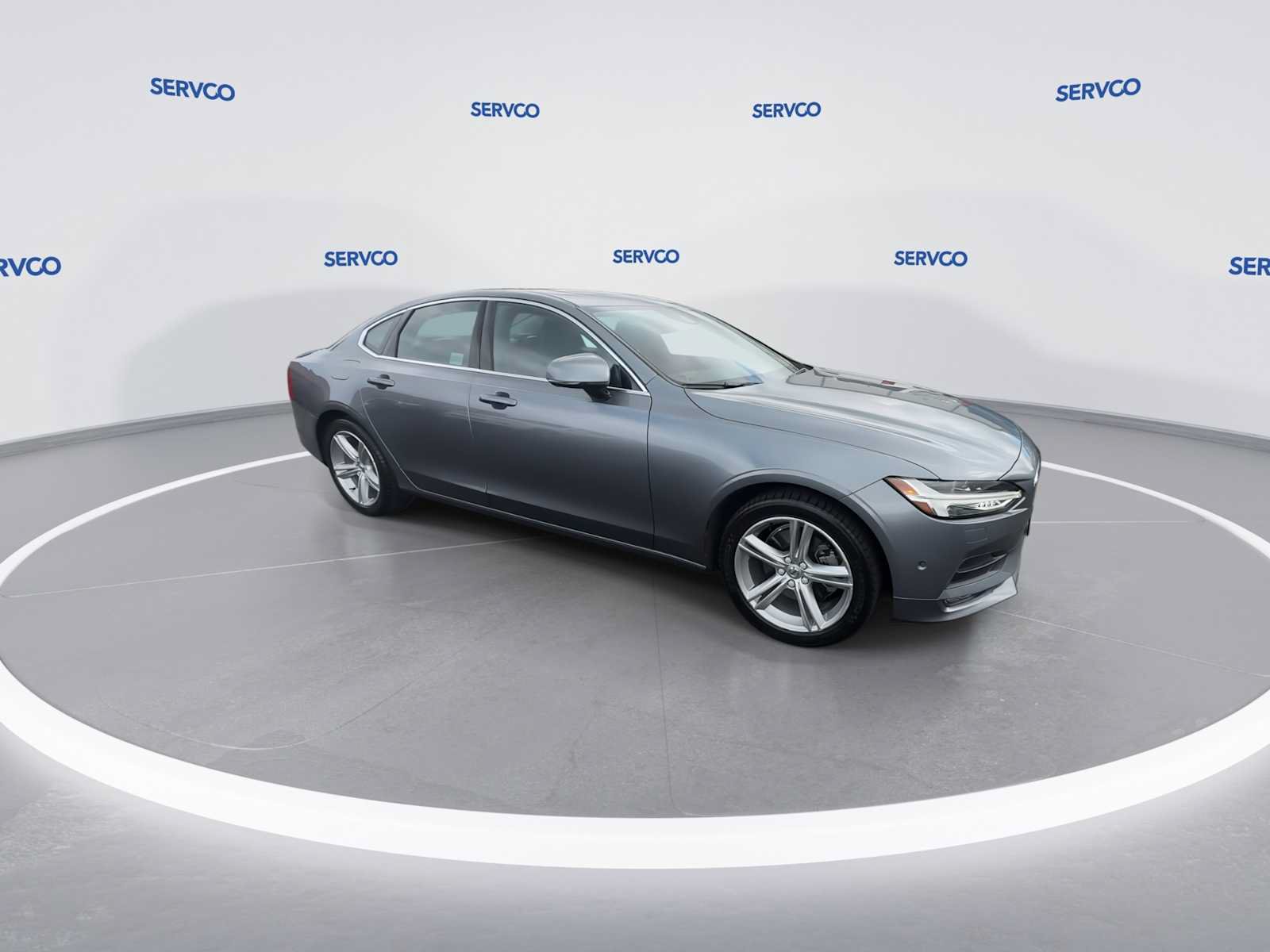 Used 2017 Volvo S90 T5 Momentum w/ Convenience Package FWD image 2