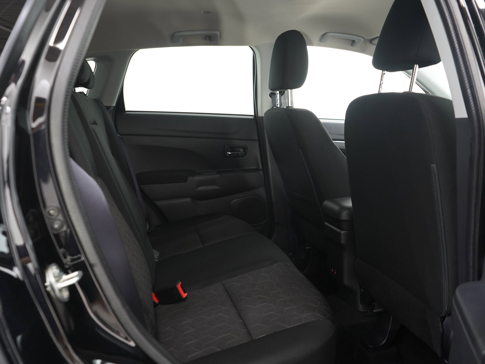 Used 2026 Mitsubishi Outlander Sport AWD image 13