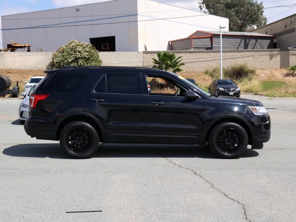 Used 2019 Ford Explorer FWD image 3