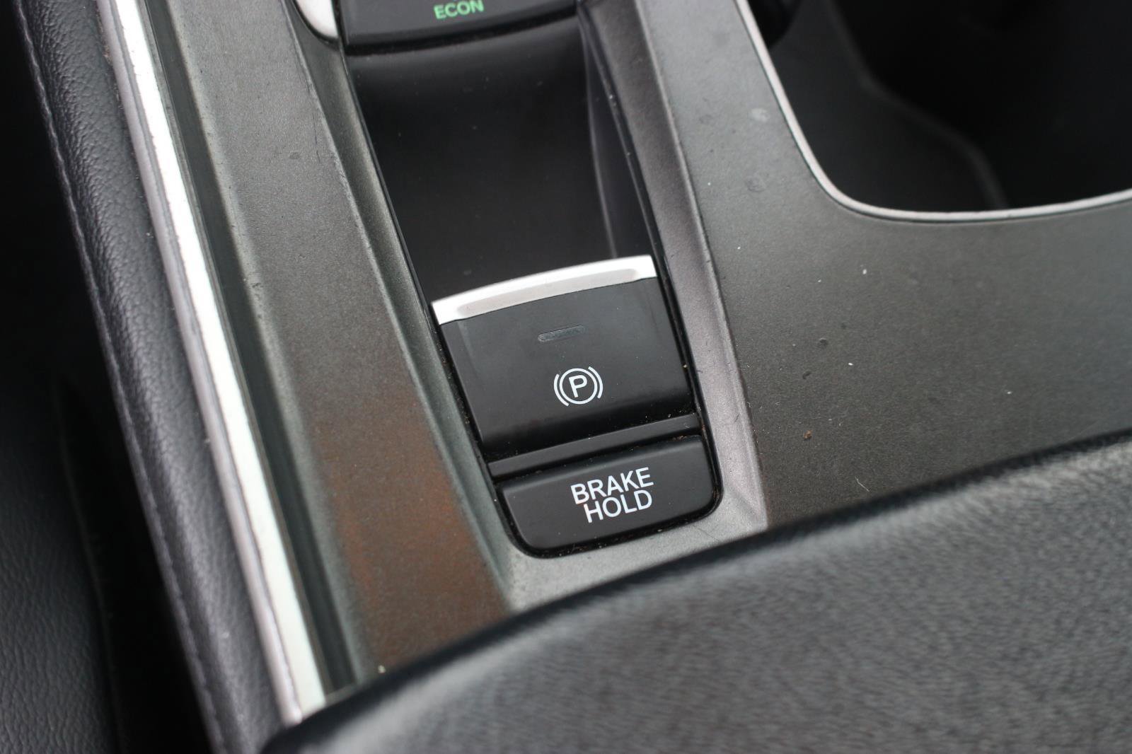 Used 2018 Honda Accord EX-L image 21