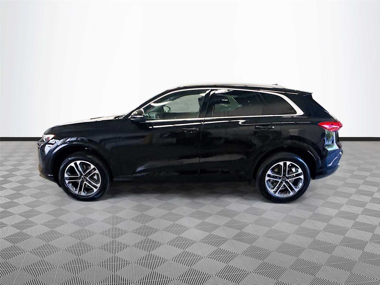 New 2026 Audi Q5 Premium Plus AWD/4WD image 4