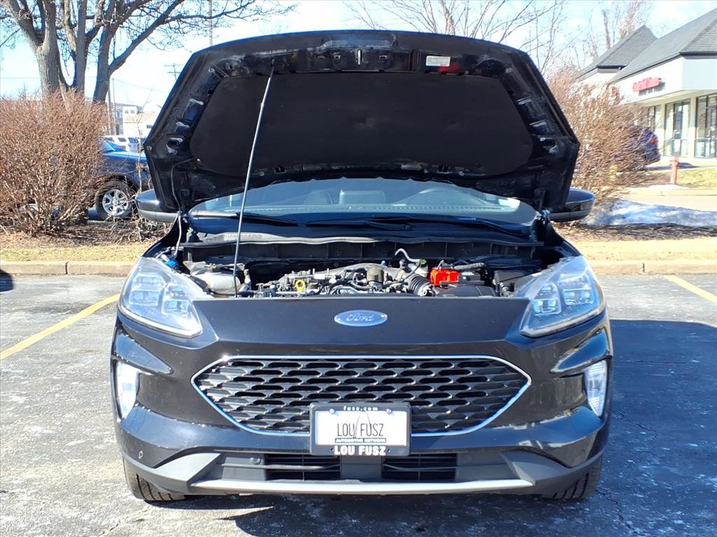 Used 2021 Ford Escape Titanium image 33