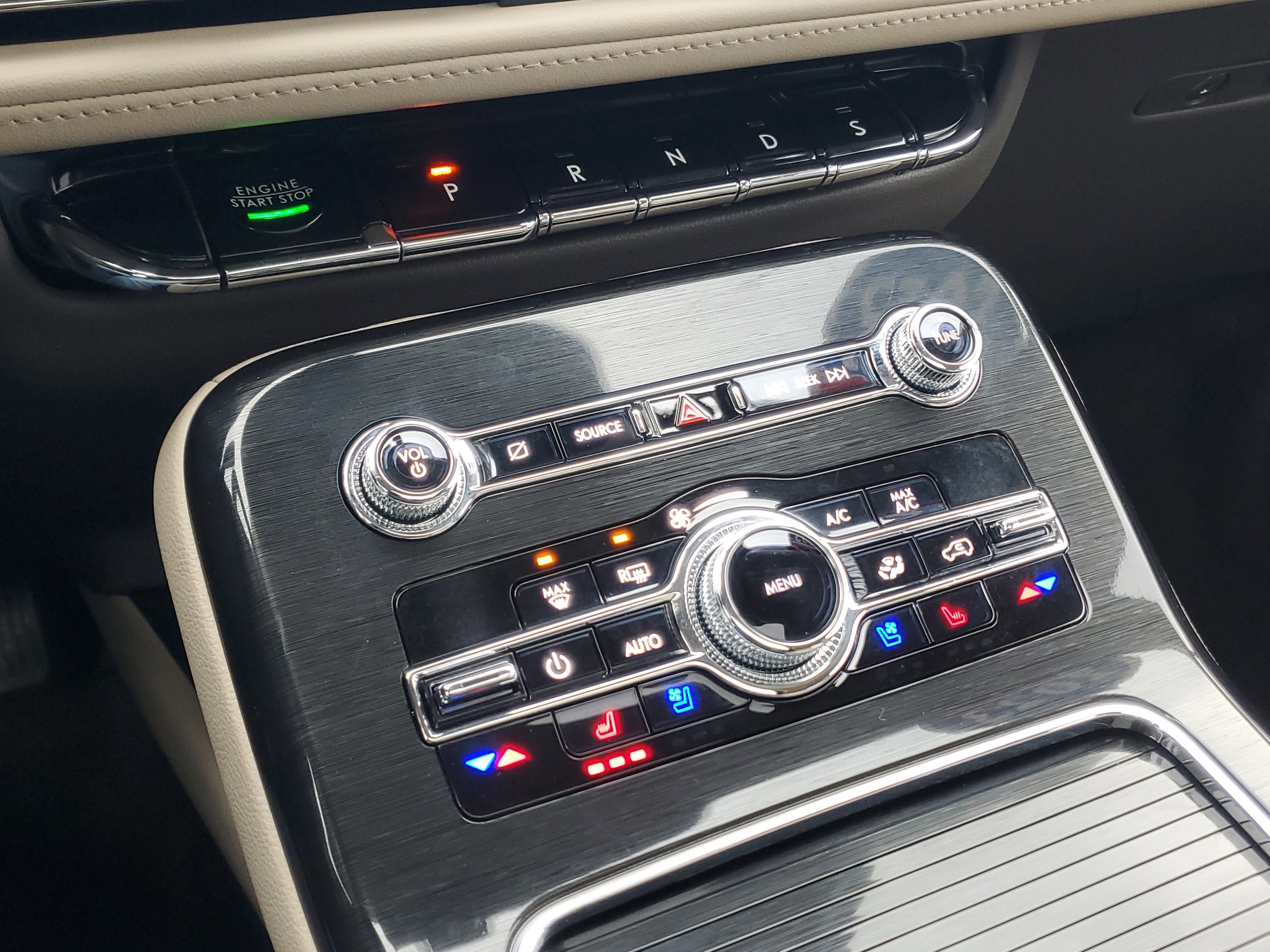 Certified 2023 Lincoln Nautilus Reserve w/ Equipment Group 202A image 18