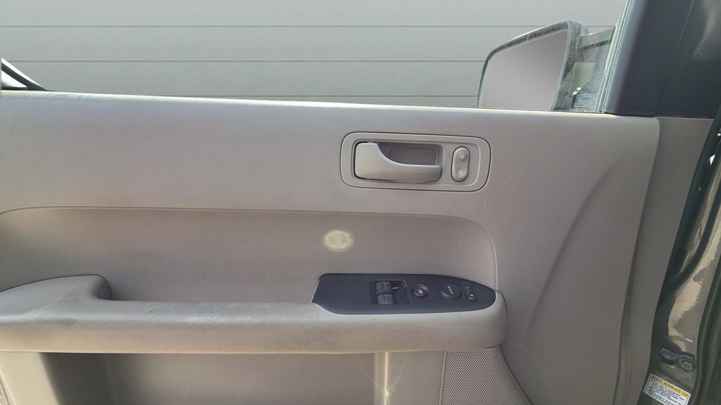 Used 2011 Honda Element EX image 22