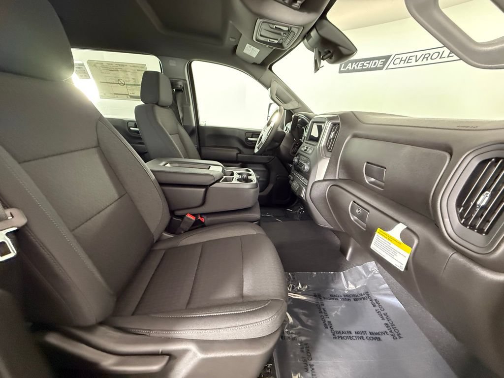New 2026 Chevrolet Silverado 2500 Custom w/ Custom Convenience Package AWD/4WD image 18