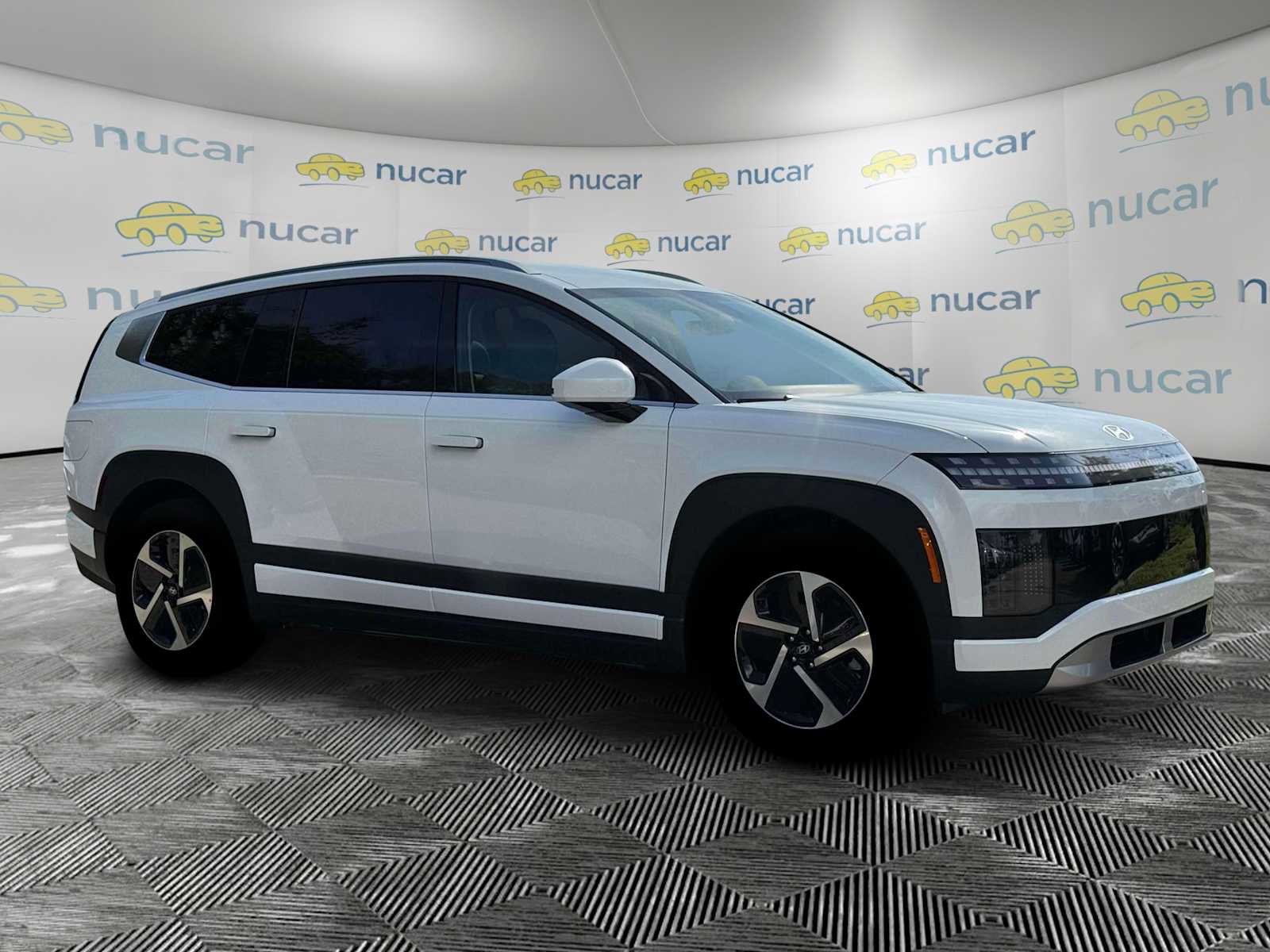 New 2026 Hyundai Ioniq 9 SE