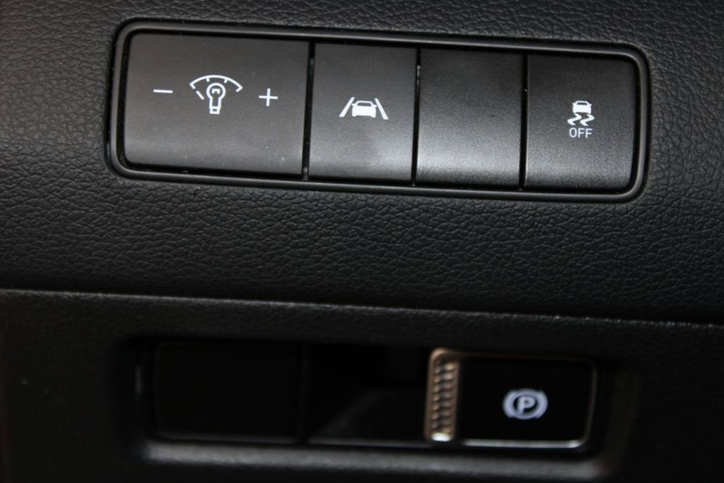 Used 2022 Hyundai Santa Fe SEL FWD image 45