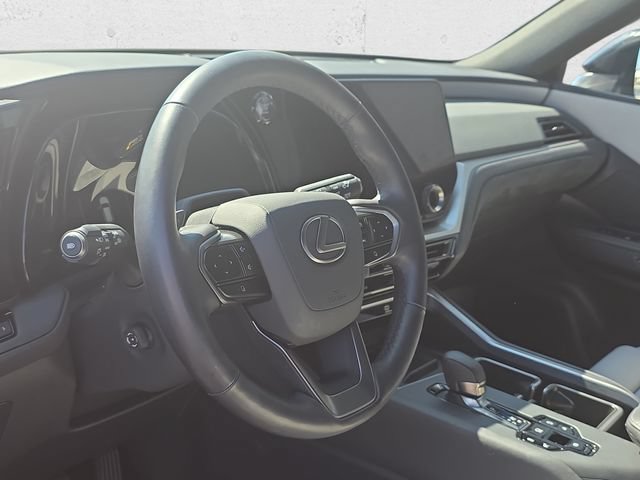 Used 2026 Lexus TX 350 AWD w/ Technology Package image 18
