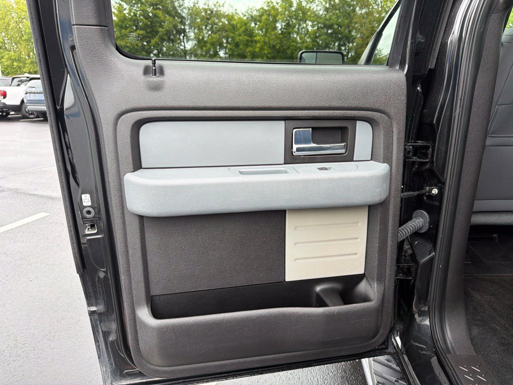 Used 2012 Ford F150 XLT w/ XLT Chrome Pkg AWD/4WD image 18