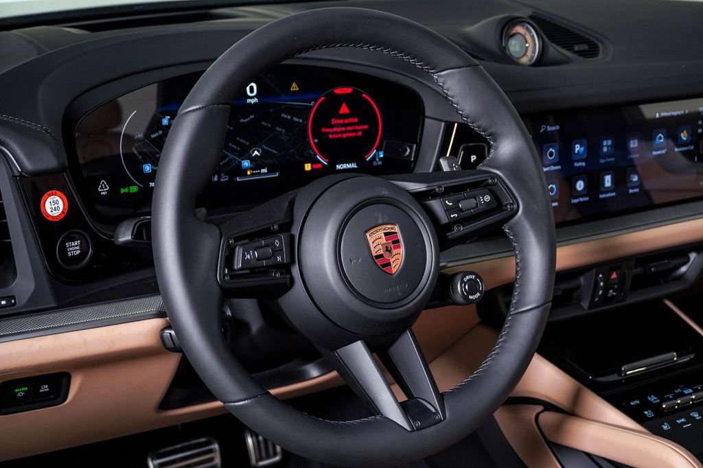 New 2026 Porsche Cayenne S image 18