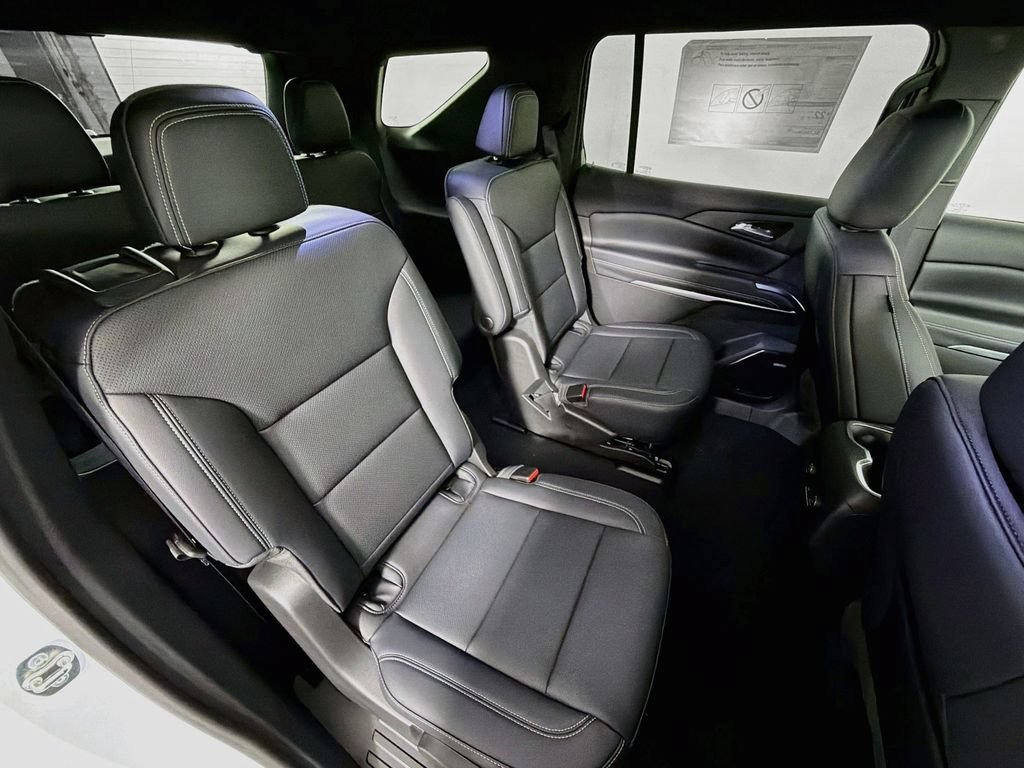 New 2027 Chevrolet Traverse LT w/ Enhanced Driving Package FWD image 29