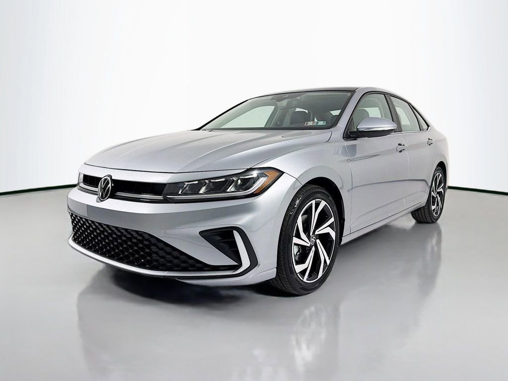 Used 2025 Volkswagen Jetta SEL image 3