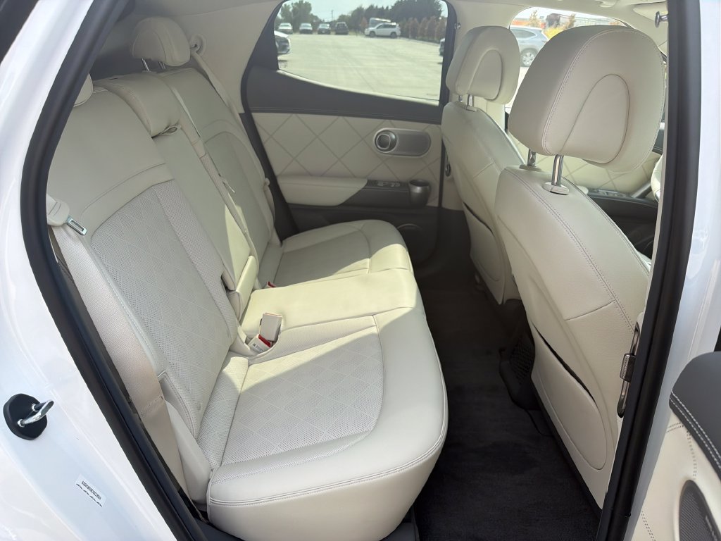 New 2027 Genesis GV60 Prestige AWD/4WD image 25